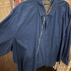 Robert Graham shirt in a beautiful blue.